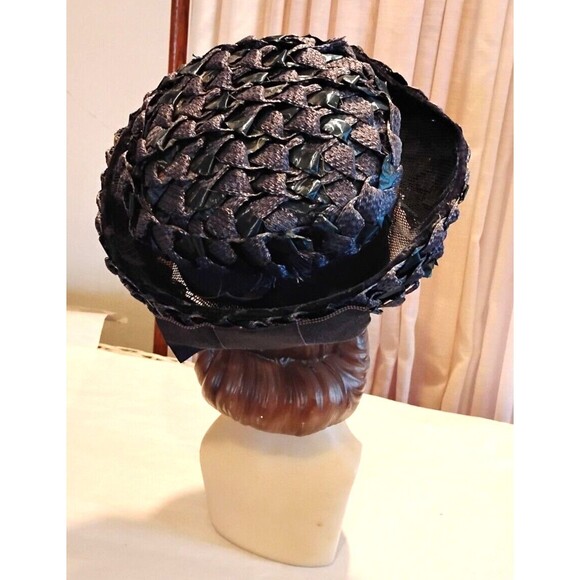 1960s Vintage Navy Blue Breton Hat, Woven Cellophane Straw - Picture 4 of 5